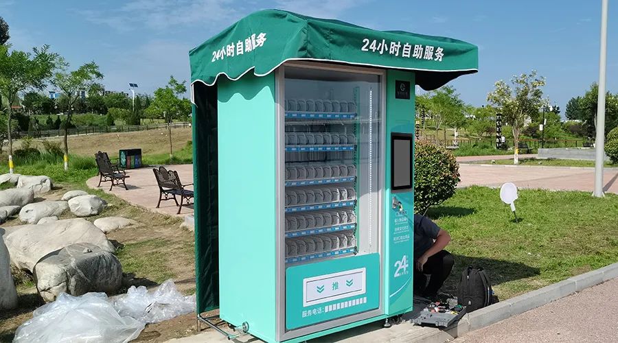 夏季到来，高温、暴晒考验户外触控显示设备稳定性